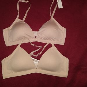 38AA Petite Bras